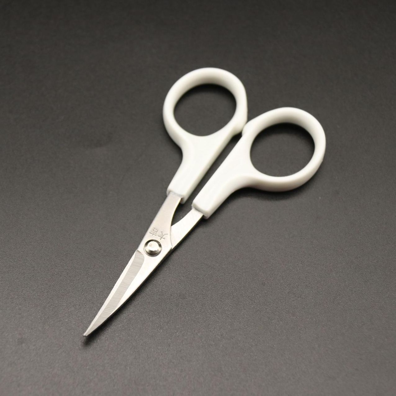 Curved Blade Embroidery Scissors Plastic For Thread Cutting
